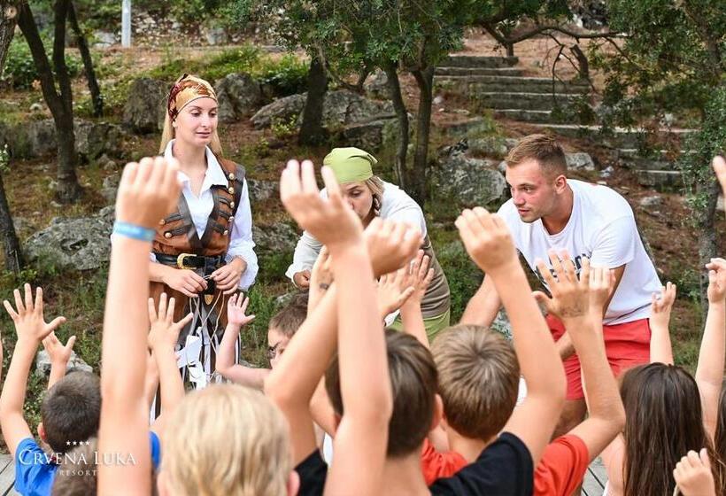 בית מלון כפרי Crvena Luka Resort