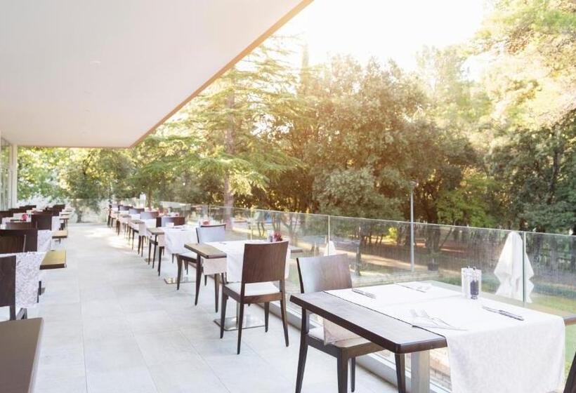 בית מלון כפרי Crvena Luka Resort