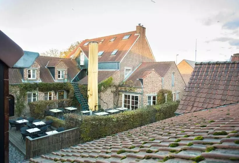 ホテル De Sjeiven Dorpel