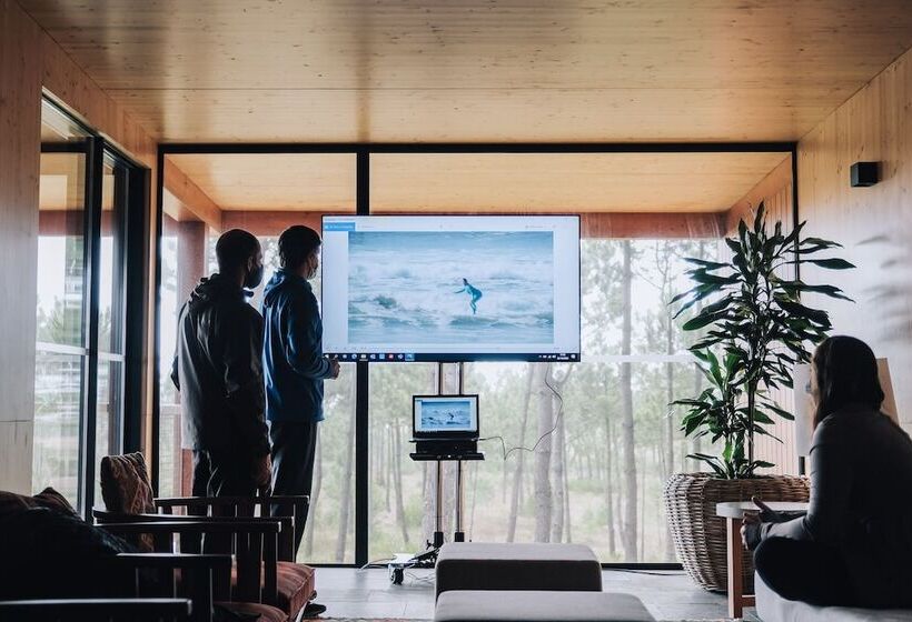 هتل Feelviana Sport