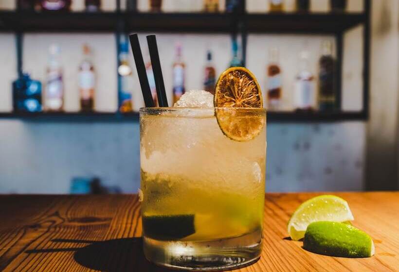 هتل Feelviana Sport