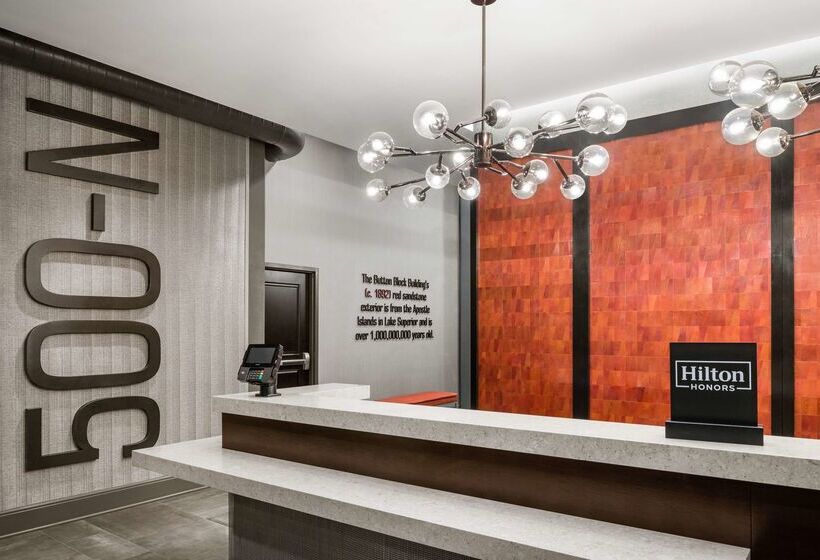 فندق Homewood Suites By Hilton Milwaukee Downtown