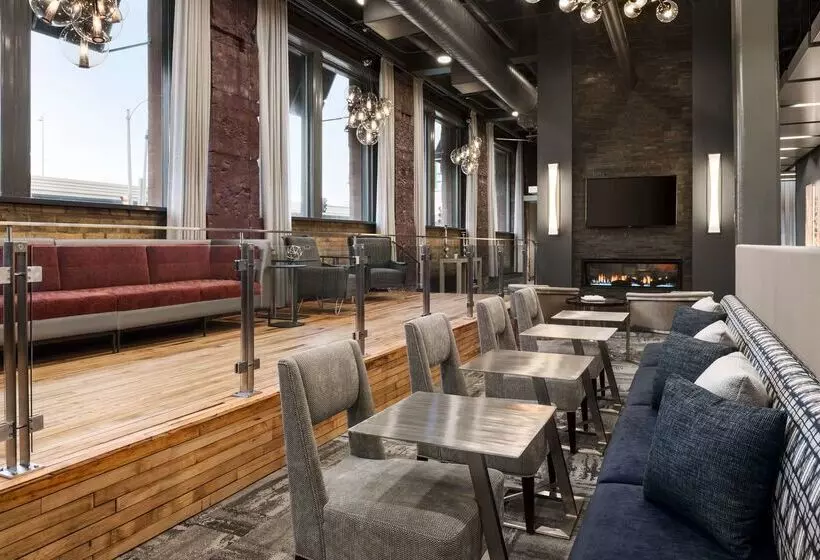 Hotelli Homewood Suites By Hilton Milwaukee Downtown