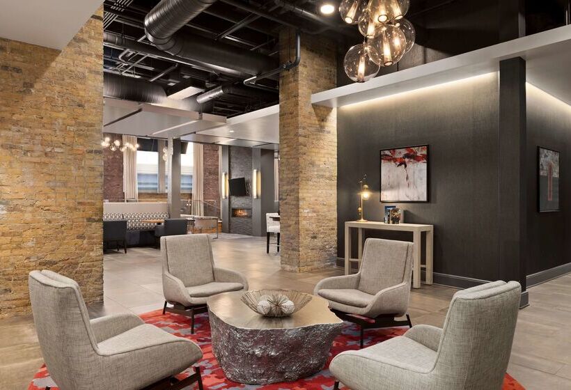 فندق Homewood Suites By Hilton Milwaukee Downtown