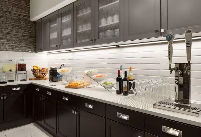 Hotelli Homewood Suites By Hilton Milwaukee Downtown