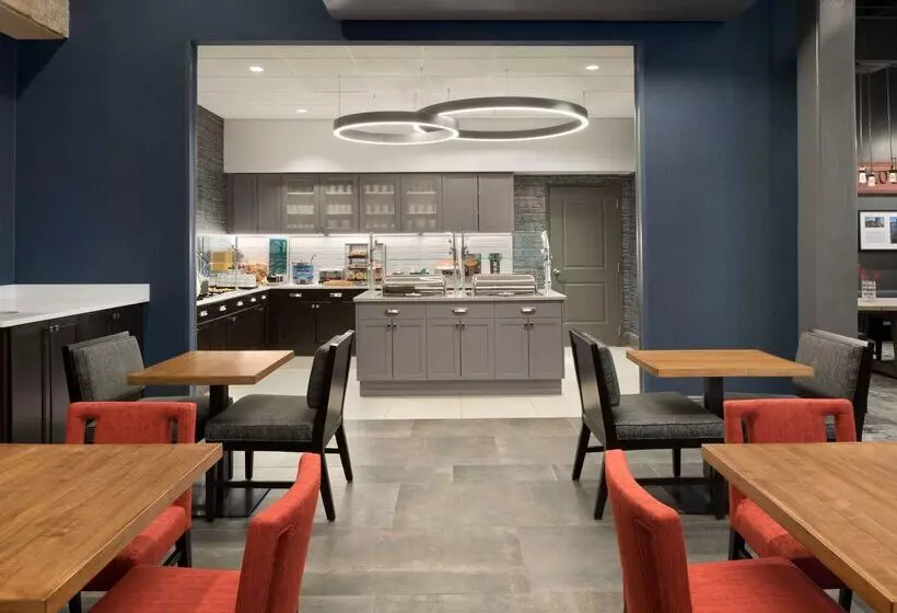 Hotelli Homewood Suites By Hilton Milwaukee Downtown
