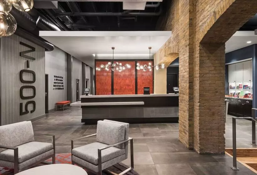 Hotelli Homewood Suites By Hilton Milwaukee Downtown