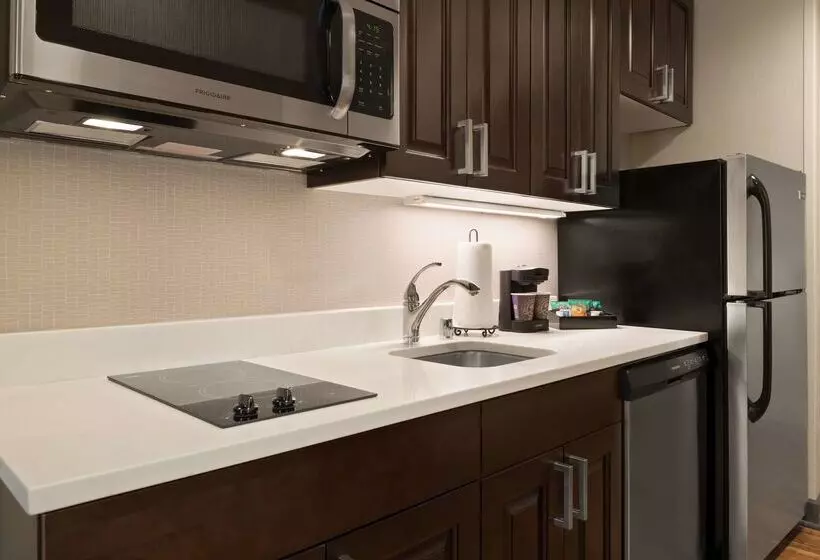 Hotelli Homewood Suites By Hilton Milwaukee Downtown