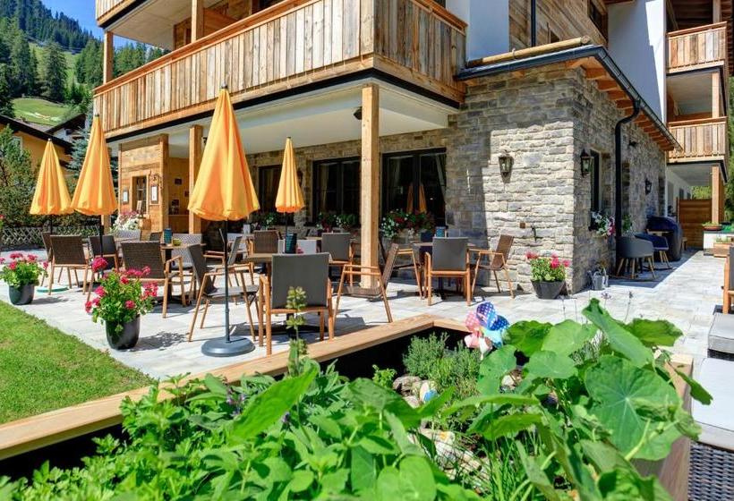 ホテル Kösslerhof