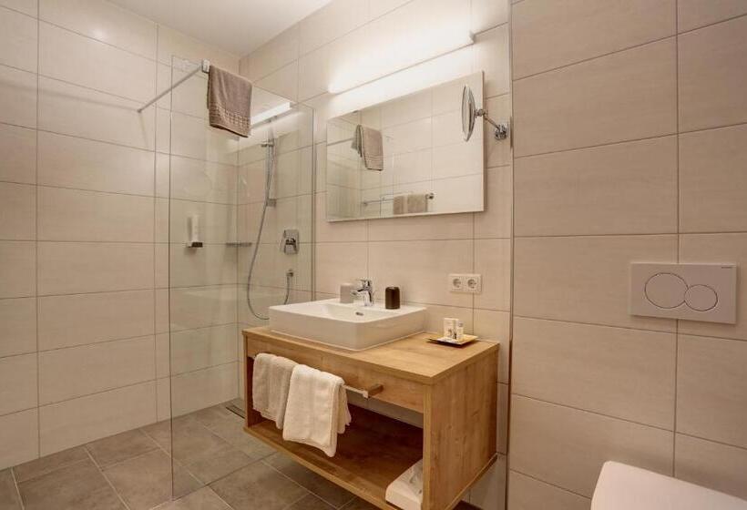 ホテル Kösslerhof