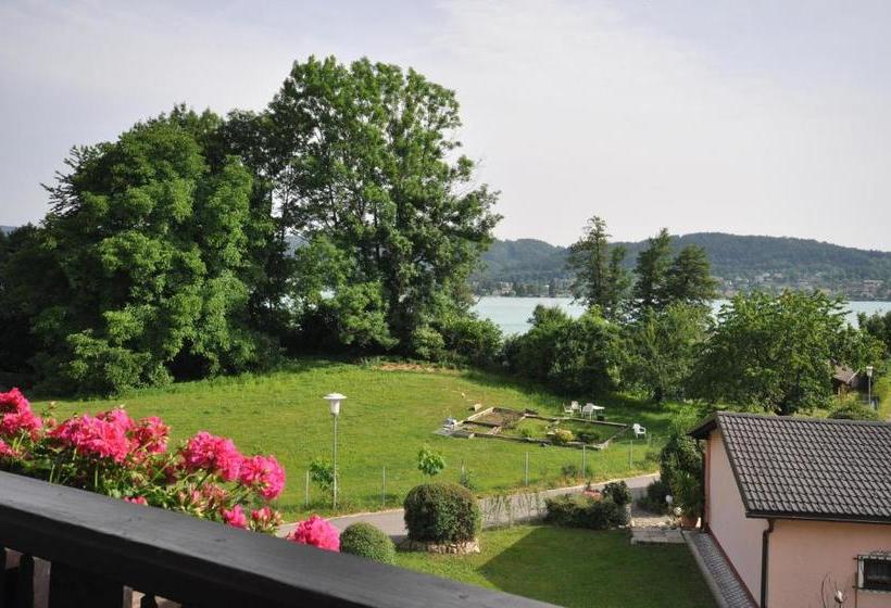 ホテル Pension Jutta