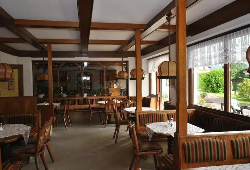 ホテル Pension Jutta