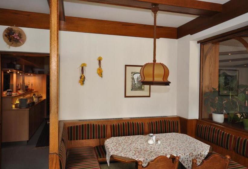 ホテル Pension Jutta