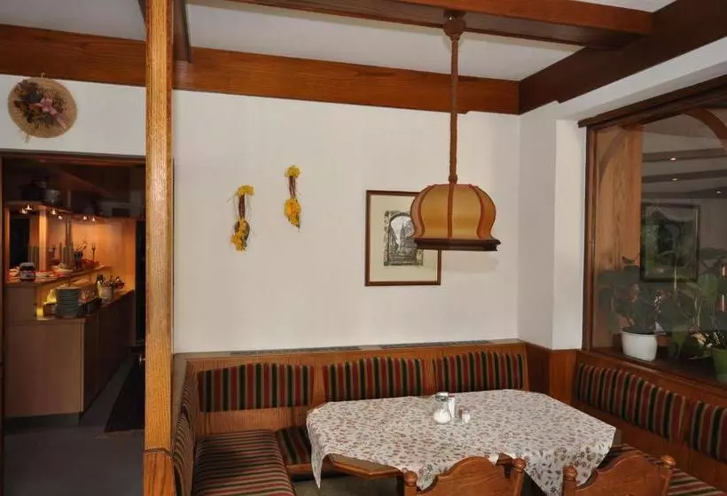 ホテル Pension Jutta