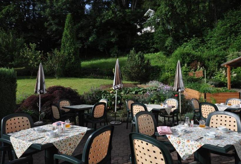 ホテル Pension Jutta