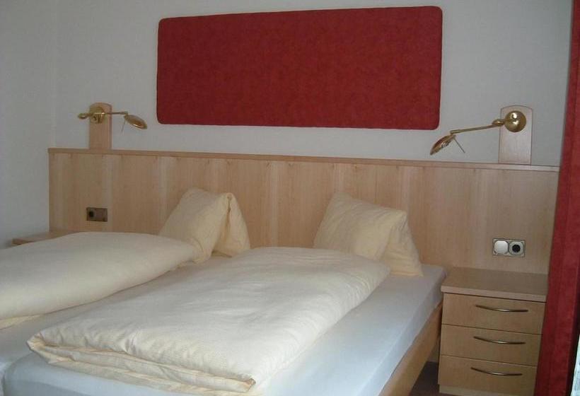 ホテル Pension Jutta