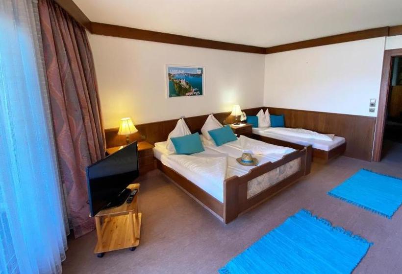 ホテル Pension Jutta