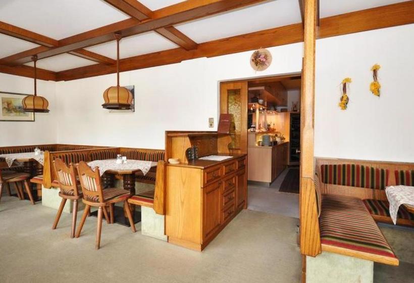 ホテル Pension Jutta