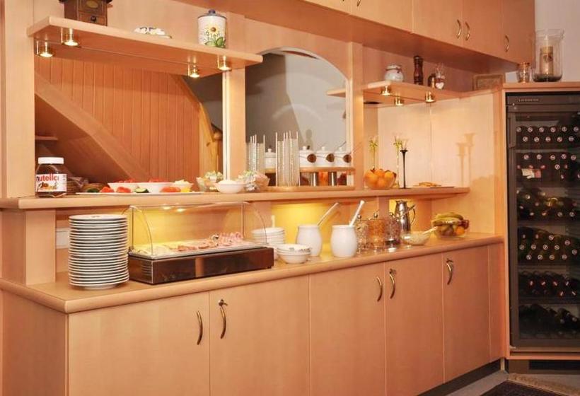 ホテル Pension Jutta