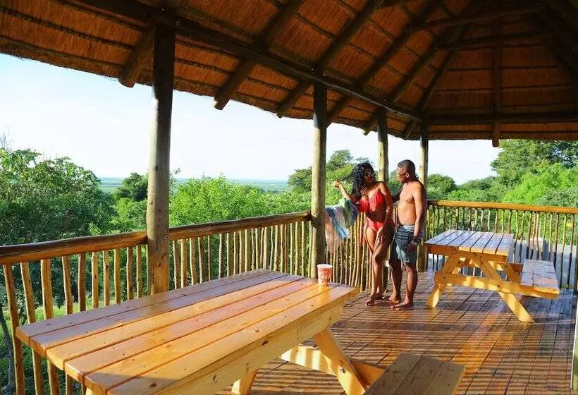 هتل Travelodge Kasane