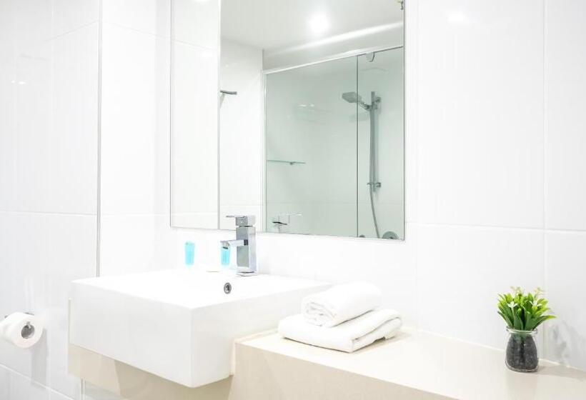 בית מלון כפרי Victoria Square Apartments