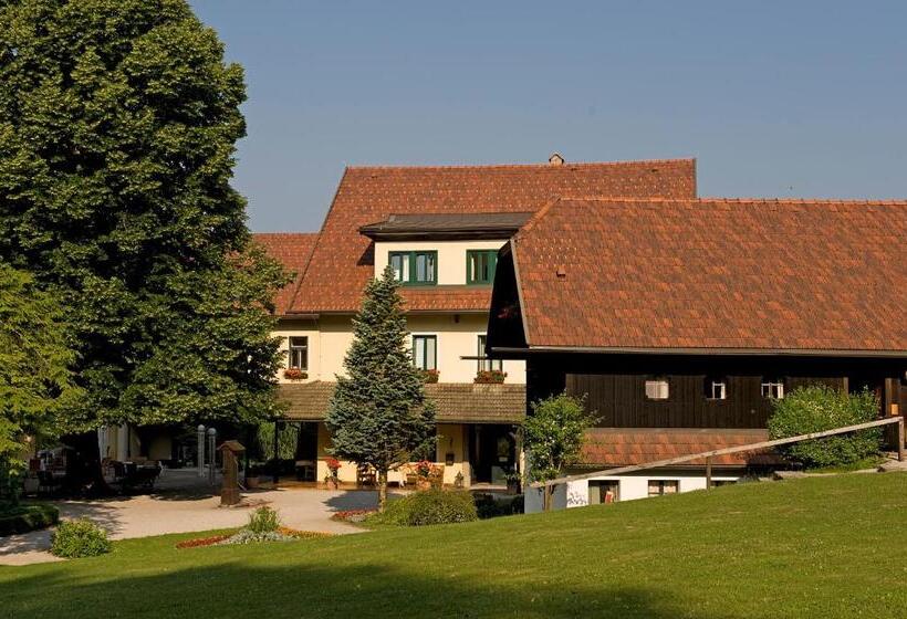 Inselhotel Faakersee