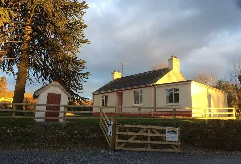 Loughcrew Megalithic Centre Hostel