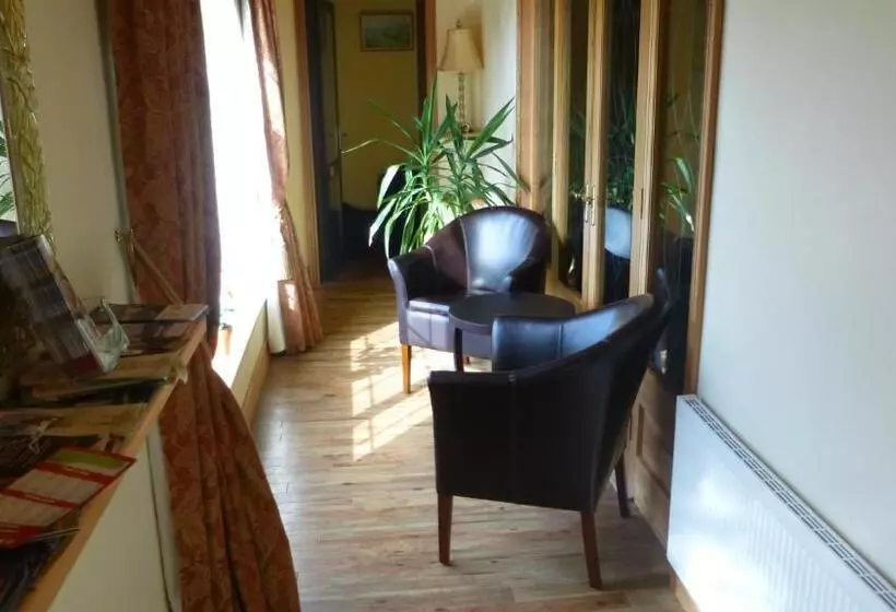 Ponderosa B&b