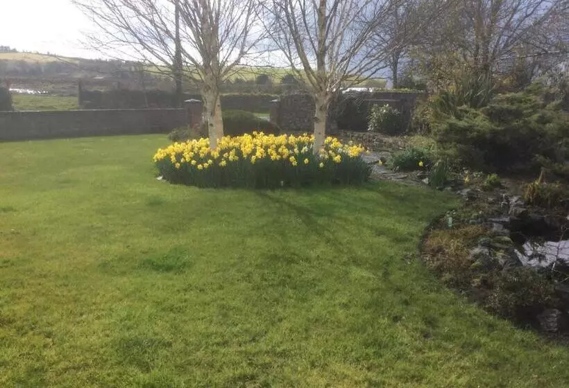 Aamiaismajoitus (B&B) Rosdarrig House