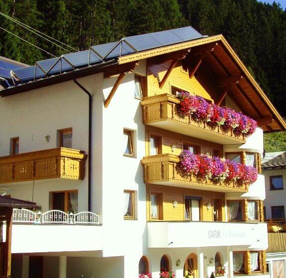 تختخواب و صبحانه Apart Garni La Fontana