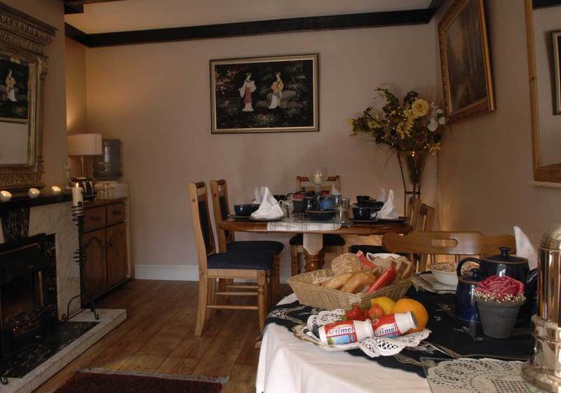 צימר Bed&Breakfast Oaklands