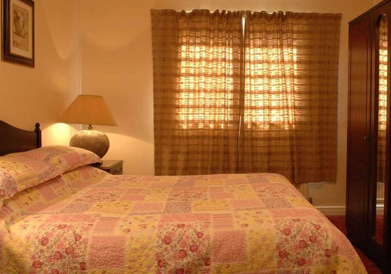 צימר Bed&Breakfast Oaklands