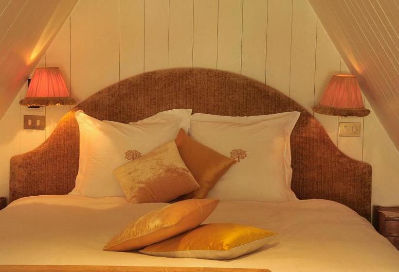 تختخواب و صبحانه Exclusive Suites The Secret Garden