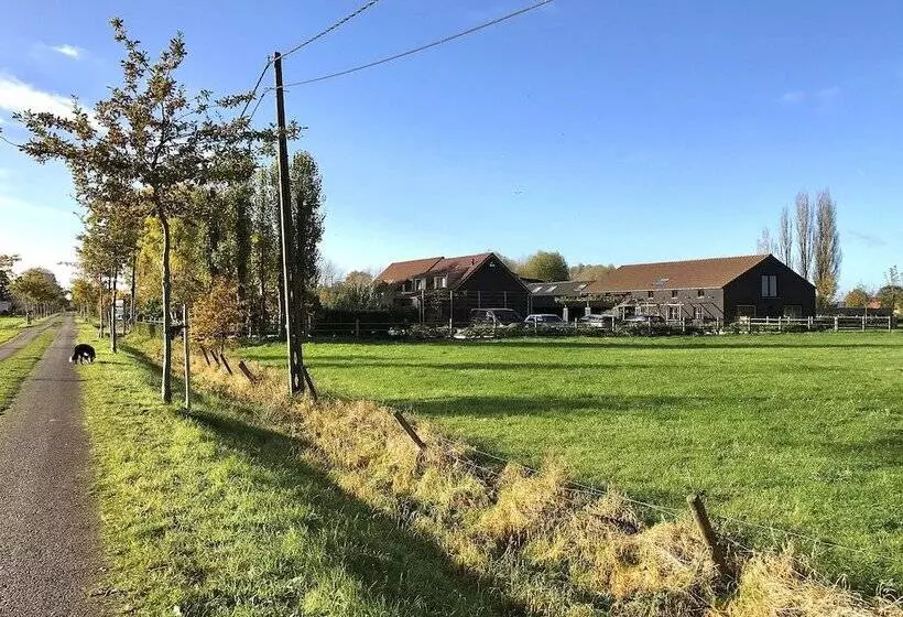 Aamiaismajoitus (B&B) Hoeve La Cascina