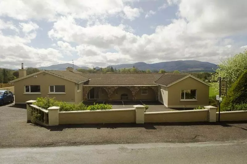 Bed and Breakfast Reeks View