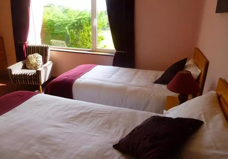 Bed and Breakfast Reeks View
