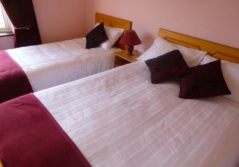 Bed and Breakfast Reeks View