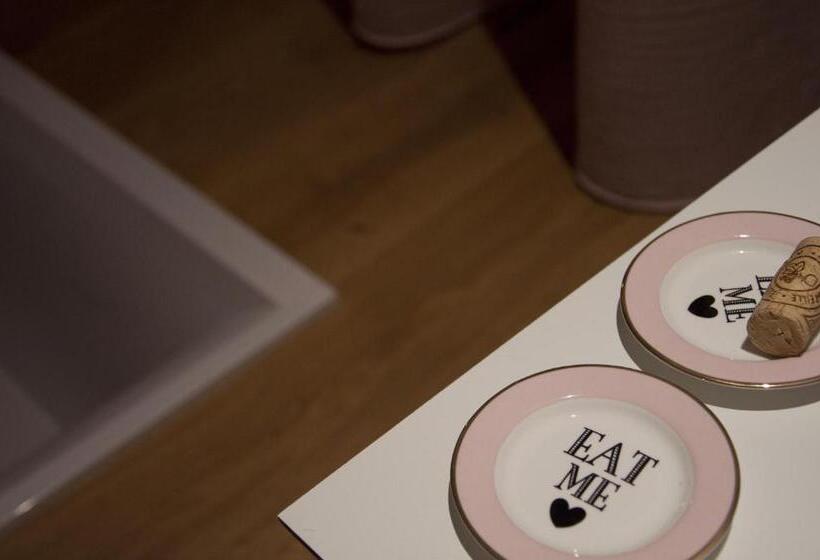 تختخواب و صبحانه Schopenhauer