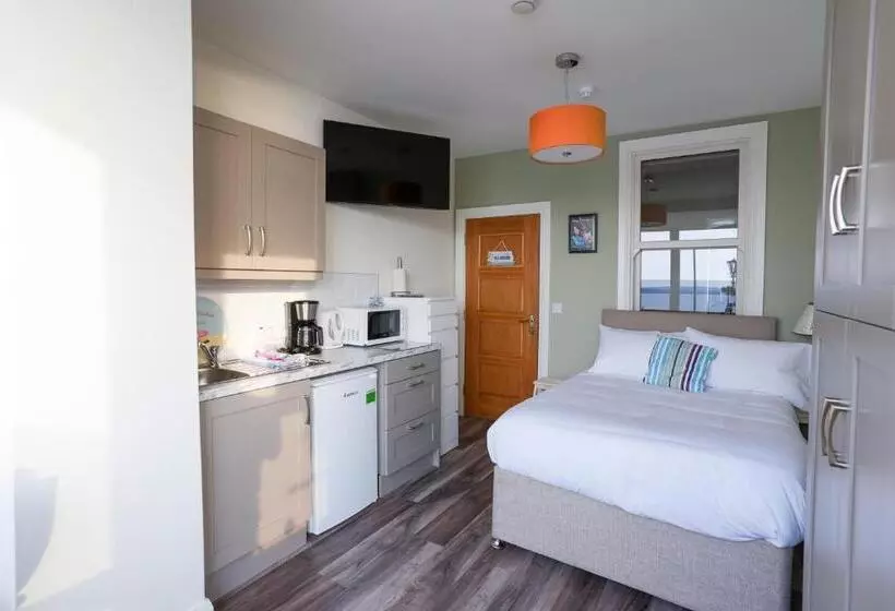Aamiaismajoitus (B&B) The Gaslight Inn Holiday Apartments & Licenced Restaurant Rossnowlagh