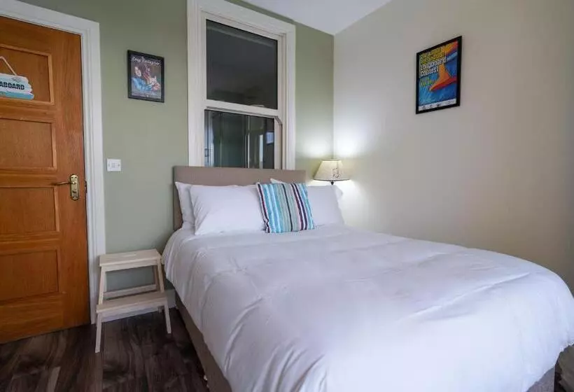 Aamiaismajoitus (B&B) The Gaslight Inn Holiday Apartments & Licenced Restaurant Rossnowlagh
