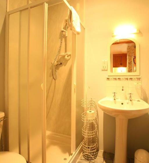 تختخواب و صبحانه Woodbine Cottage