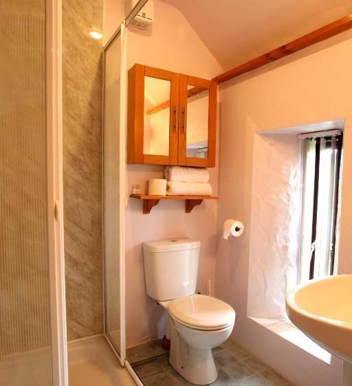 تختخواب و صبحانه Woodbine Cottage