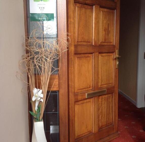 Hawthorn View Bed And Breakfast