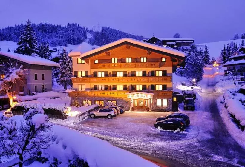 Hotelli Garni Alpenland