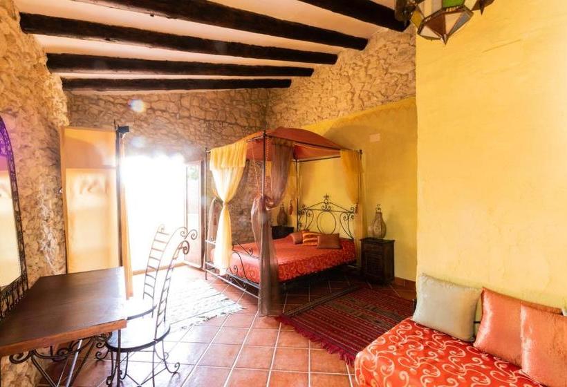 هتل Peralta Adults Only