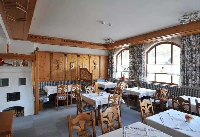 ホテル Salzburgerhof Jugend Und Familien