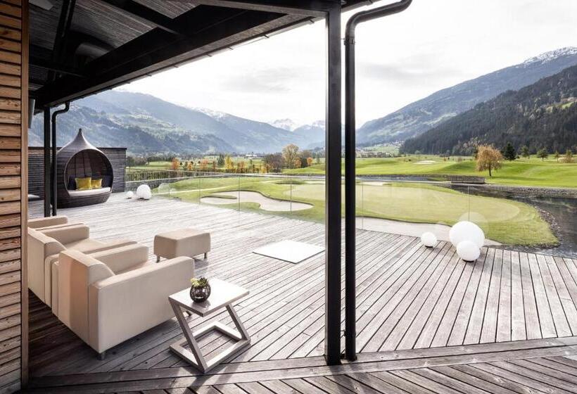 Отель Sportresidenz Zillertal   4 Sterne Superior