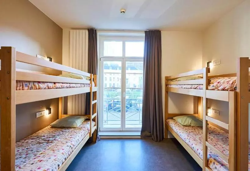 Hi Brussels Jacques Brel Hostel