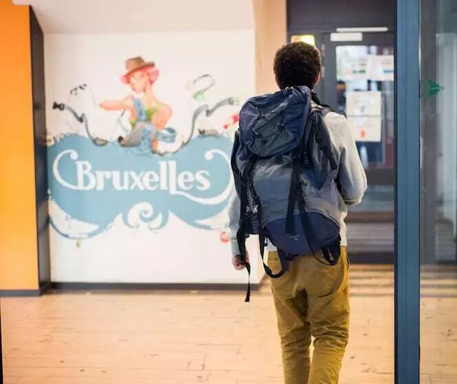Hi Brussels Jacques Brel Hostel