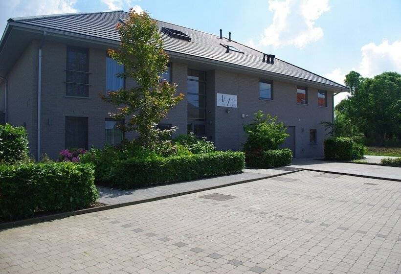 مبيت وإفطار Abalona Hotel & Apartments